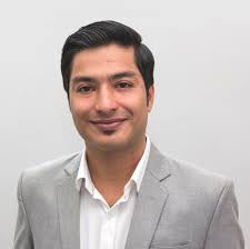 <em>jhon K.</em>